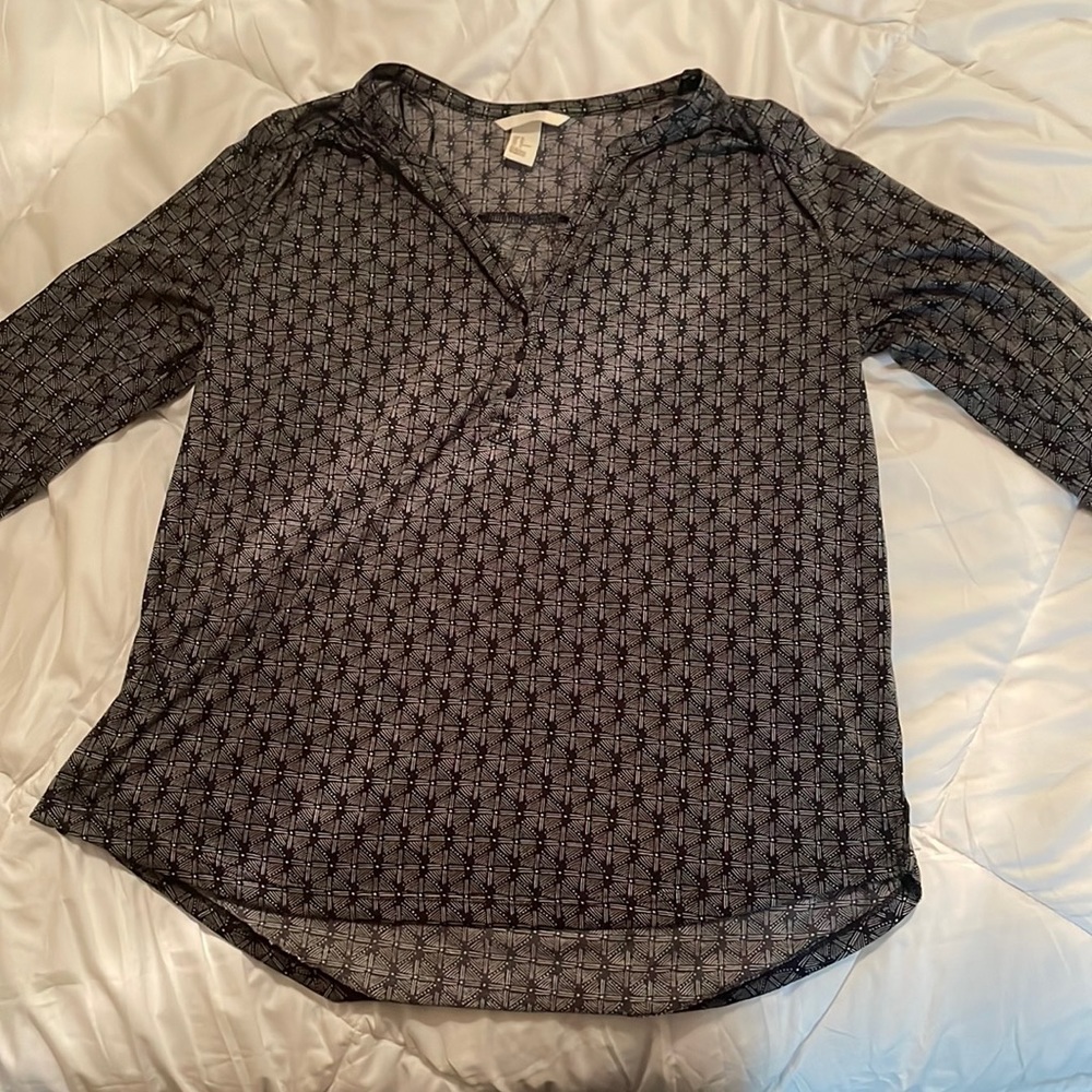 Grey and black patterned blouse